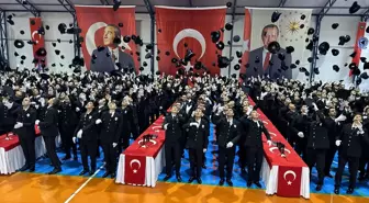 Karadeniz'de 3 ilde eğitimini tamamlayan 1212 polis adayı yemin etti