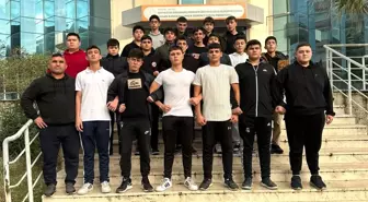 Salihli'de milli sporcu öncülüğünde güreş takımı kuruldu