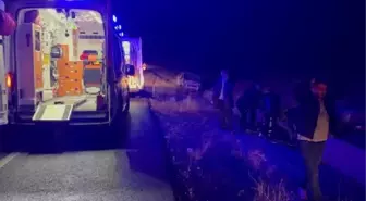 Sivas'ta bariyerlere çarpan araçta hayatını kaybedenler son yolculuğuna uğurlandı