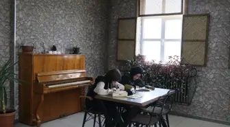 Çankırı Selahattin İnal Güzel Sanatlar Lisesi'nde Atık Malzemelerle Dekore Edilen Kantin