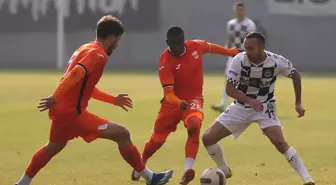 Manisa FK - Adanaspor Maçı 1-1 Berabere Sonuçlandı