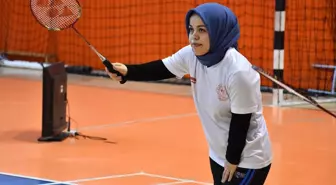 Akondroplazili Kübra Çevik Para Badmintonda Başarı Yakalıyor