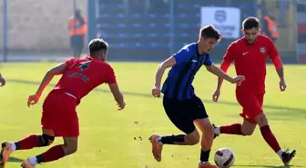 Karacabey Belediyespor, Nazilli Belediyespor'u 3-0 mağlup etti
