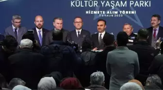 Bakan Kacır: Birileri rehavet içinde günlerini geçiredursun, belediyelerimiz karıncalar gibi çalışıyor