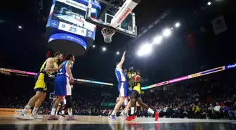 Anadolu Efes, Fenerbahçe Beko'yu mağlup etti