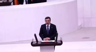Cumhurbaşkanı Yardımcısı Yılmaz, 2024 yılı bütçemizde de milletimizin bir kuruşunu dahi zayi etmeden, milletimizin her ferdinin refahını artırmak...