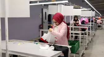Muş'ta Tekstil Fabrikaları Gençlere İş Kapısı Oldu