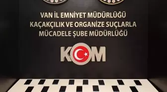 Van'da Gümrük Kaçağı Malzemeler Ele Geçirildi