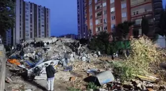 Zeray Apartmanı'nın ayakta kalan A blok sakinleri evlerine döndü