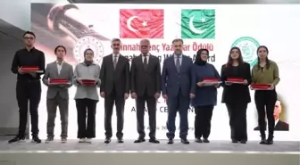 CİNNAH GENÇ YAZARLAR ÖDÜL TÖRENİ'NE KATILDI