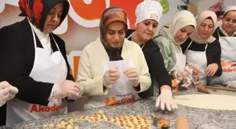 Tuzla Belediyesi Yerli Malı Haftası'nda ihtiyaç sahibi ailelere yemek dağıttı