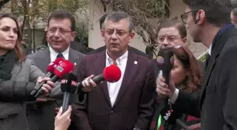 Özgür Özel, Motokurye Göçer'in Ailesini Ziyaret Etti: 'Bu Nasıl Bir Ayrıcalık, Bu Nasıl Bir Kamu Yönetimi, Bu Nasıl Bir Adalet'