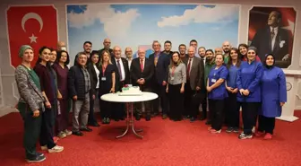 SAMÜ'de 400. Açık Kalp Ameliyatı Kutlandı