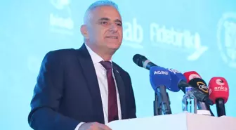 Tarım ve Orman Bakanı Yumaklı: 2025'ten itibaren milli ve yerli şeker pancarı çiftçimizle buluşacak
