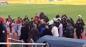 Balıkesirspor-Bergama Belediyespor Maçı PFDK'ya Sevk Edildi