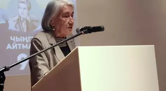 Kırgız Yazar Cengiz Aytmatov'un Doğumunun 95. Yılı Uluslararası Forumla Kutlandı