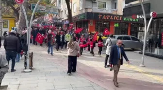 Kitap okumaya özendirmek için yürüdüler