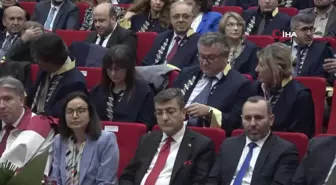 Yalova Üniversitesi'nin akademik yılı açılışının ilk dersi Prof. Dr. Hacısalihoğlu'ndan