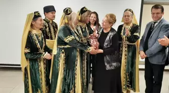 Dünyaca Ünlü Kırgız Yazar Cengiz Aytmatov İzmir'de Anıldı