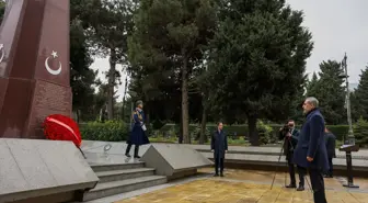 Dışişleri Bakanı Fidan, Haydar Aliyev'in mezarını ziyaret etti