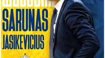 Fenerbahçe Erkek Basketbol Takımı'nda başantrenörlük görevine Sarunas Jasikevicius'un getirildiği açıklandı.