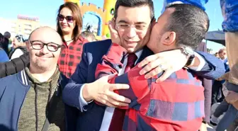 Kepez Belediyesi, özel çocukları Lunapark'ta ağırladı