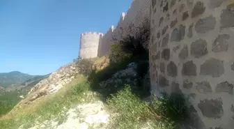 Çorum'da şizofreni hastası oğlunu surlardan iterek öldüren anne müebbet hapis cezasına çarptırıldı