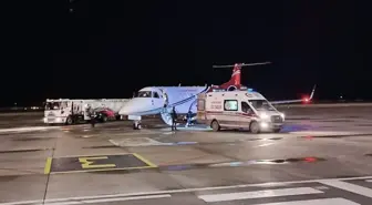 Şırnak'ta kalp yetmezliği yaşayan kadın, ambulans uçakla Ankara'ya götürüldü