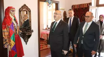 Vali Yavuz Selim Köşger, Pozantı ilçesinde temaslarda bulundu