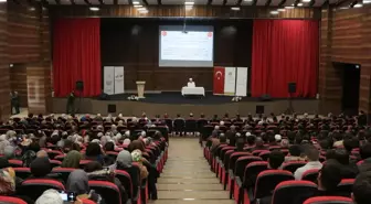 Van Büyükşehir Belediyesi tarafından 'Gazze ile Aile Bağımız' konferansı düzenlendi