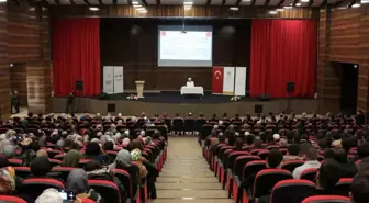 Van Büyükşehir Belediyesi 'Aile Okulu Projesi' kapsamında 'Gazze ile Aile Bağımız' programı düzenledi