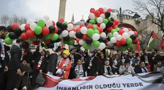 AK Parti Gençlik Kolları, İsrail'in Gazze saldırılarına karşı eylem yaptı