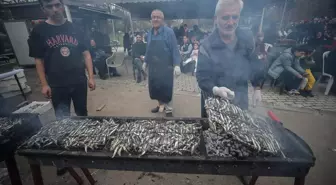 Bursa'da Karadeniz Hamsi Festivali Başladı