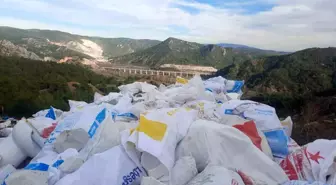 Bilecik'te çöplük yolu tepkilere neden oldu
