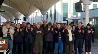 Sincan'da boşandığı eşi tarafından öldürülen Nur Sena Kozan'ın cenazesi toprağa verildi