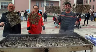 Sinop Üniversitesi Hamsi Şenliği'nde 1 Ton Hamsi Tüketildi