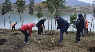 Arnavutluk-Türkiye 100. Yıl Dostluk Ağaçları Projesi Tiran'da Gerçekleştirildi