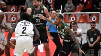 Aliağa Petkimspor, Darüşşafaka Lassa'yı 112-78 yendi