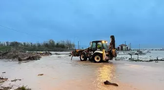 Çanakkale'de Şiddetli Yağış Sonrası Vali Aktaş Açıklama Yaptı