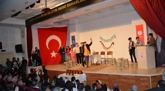 Demirci'de liseler arası skeç yarışması düzenlendi