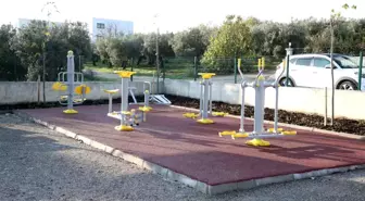 Gemlik Belediyesi Umurbey'de yeni bir park yaptı