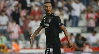 Josef de Souza ağlayarak veda ettiği Süper Lig'e geri dönüyor