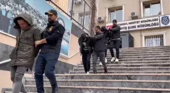 Sosyal medyada müstehcen paylaşım yapan 3 şüpheliden 2'si tutuklandı