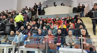 TÜRŞAD, Kuşgöz İzmir Vinç Akkuş Belediyespor'u 3-1 yendi