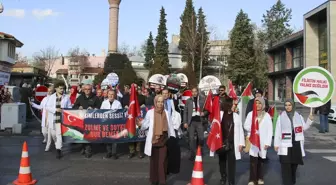 Erzurum'da hekimler ve sağlık çalışanları Filistin'de soykırıma karşı sessiz yürüyüş gerçekleştirdi