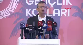 MANİSA-ÖZEL, CHP GENÇLİK KOLLARI İL BAŞKANLARI TOPLANTISI'NA KATILDI