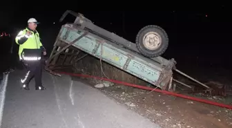 Manisa'da trafik kazası: 2 kişi yaralandı
