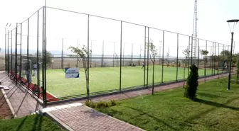 Odunpazarı Belediyesi 5 Mahalleye Halı Saha Kazandırdı