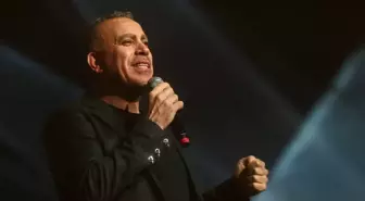 Haluk Levent ve Sanatçı Arkadaşlarından Gazze Destek Konseri