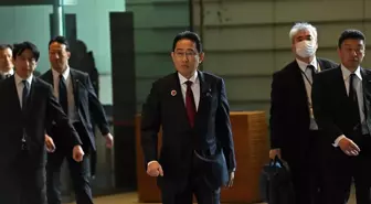 Kuzey Kore, Japon Denizi'ne füze fırlattı